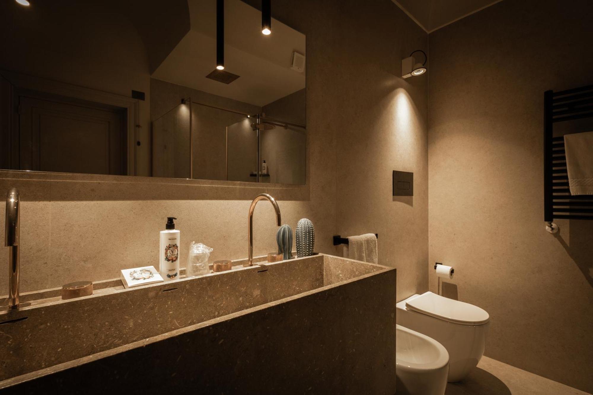 Deluxe Suite Jacuzzi